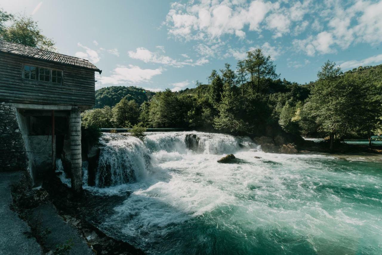 Hotel Kostelski Buk Bihać Екстериор снимка